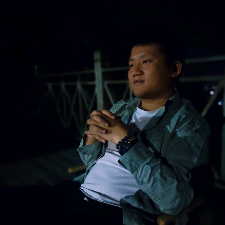 嘎嘎猛顺风车游全国