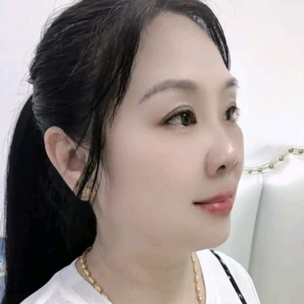 岚月亮