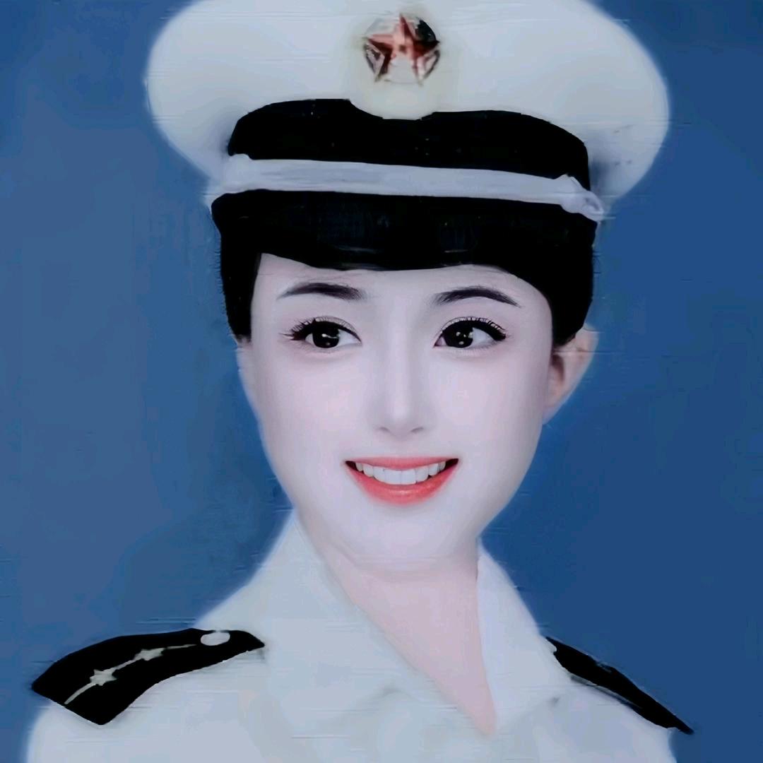 小草兵姐🇨🇳(海军)重生中💪