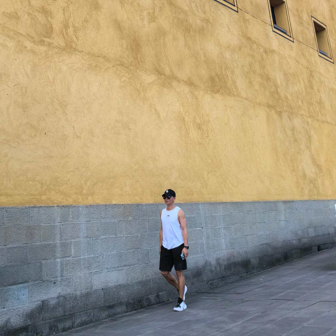 技能不够用的丘老师