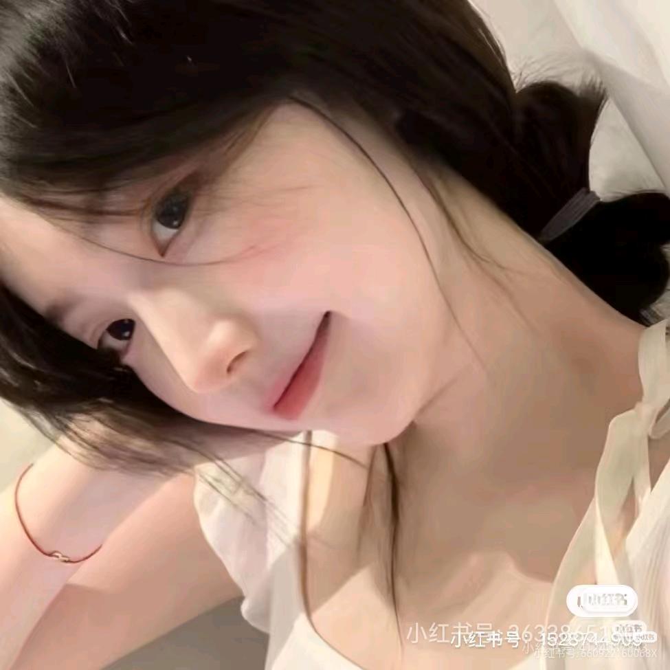 miy副.鱼饼i小鱼干