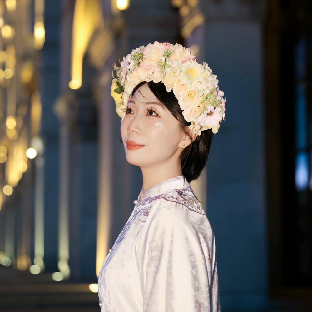 二百大楼华灯初上