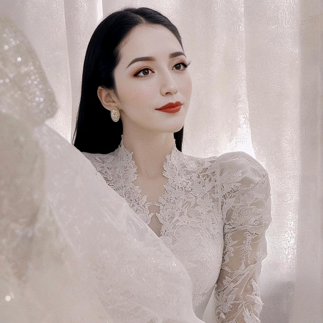 迪丽服装
