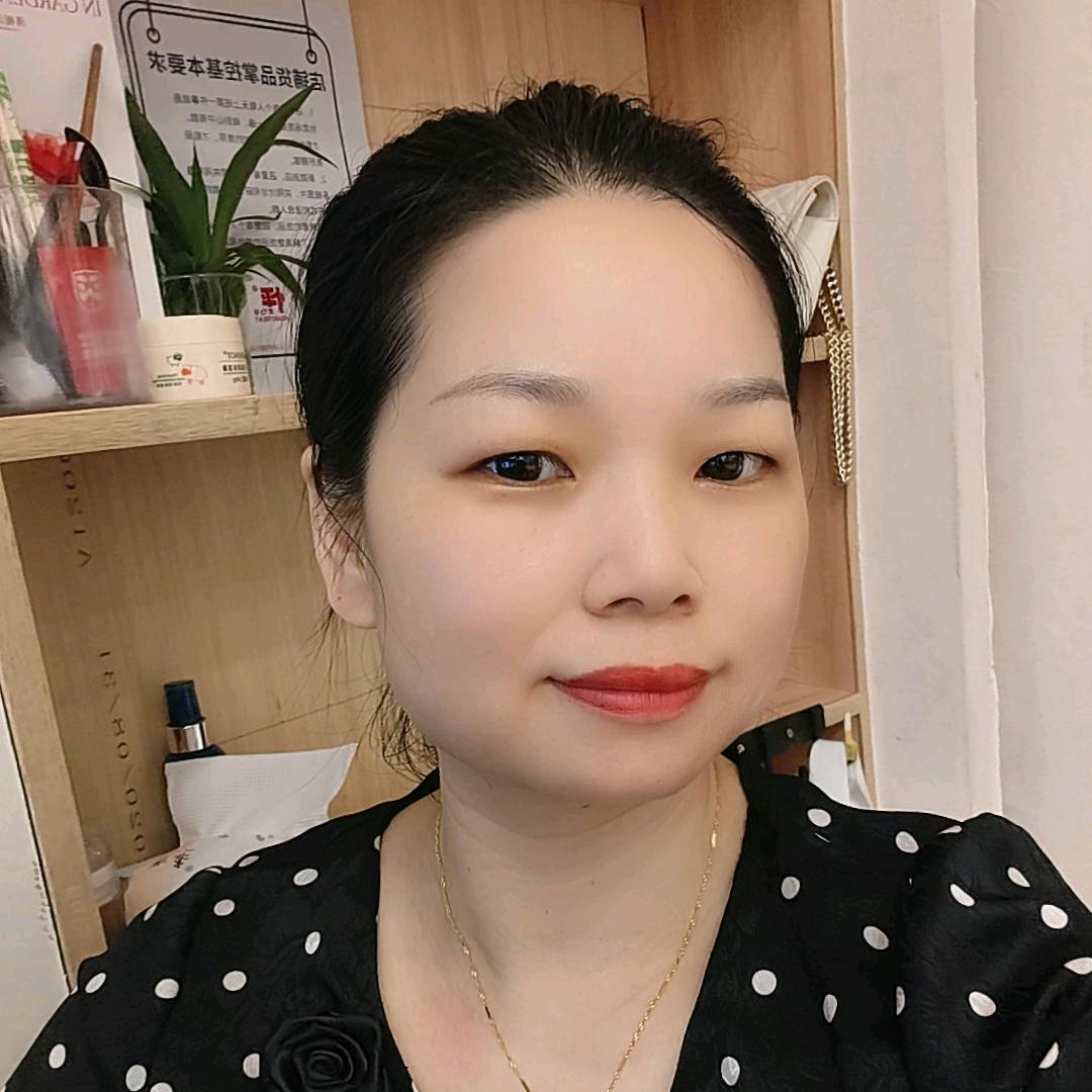 南岳SSO品牌女装 刘姐