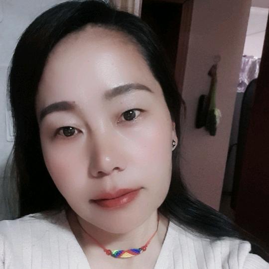 远方的姑娘。