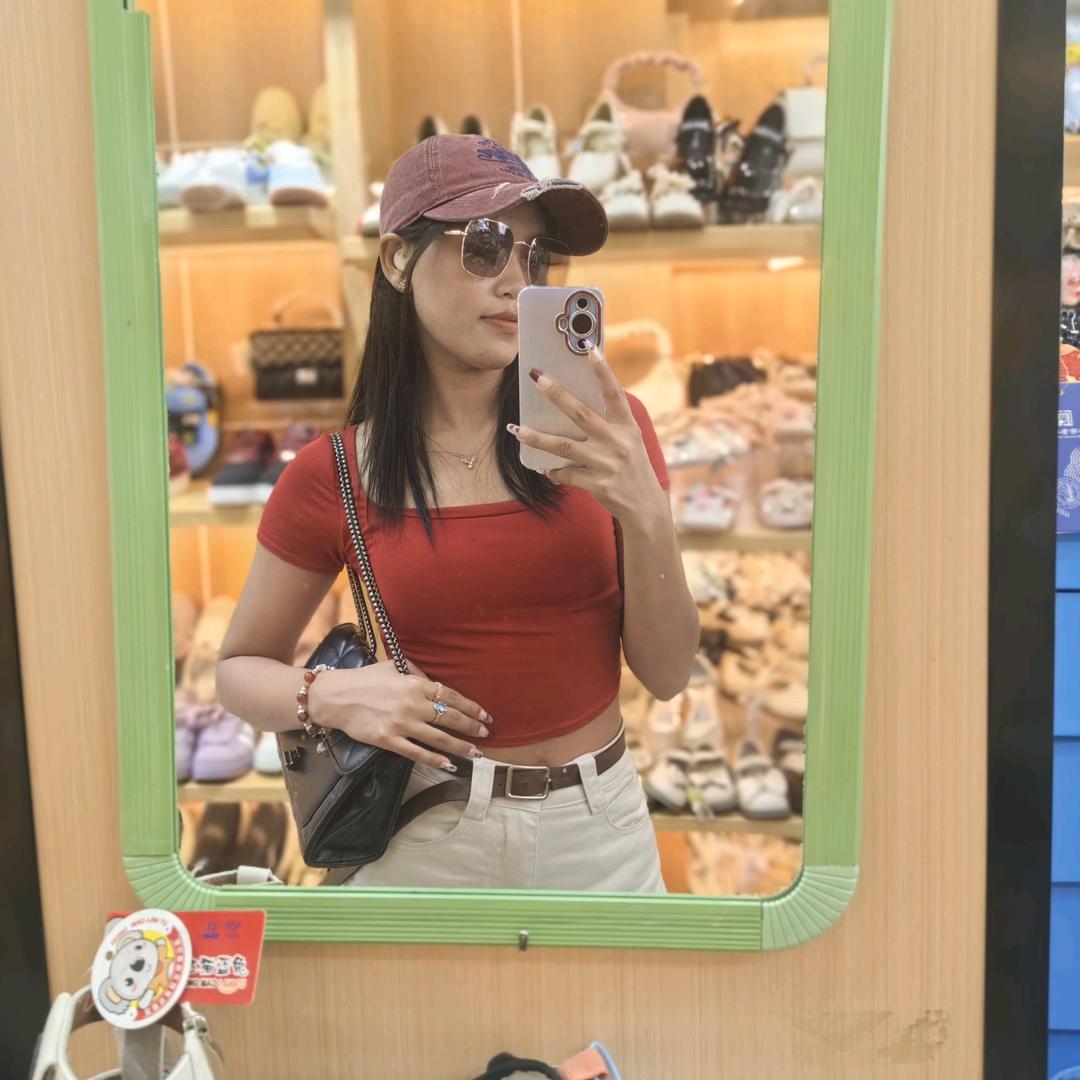 缅甸女孩🇲🇲