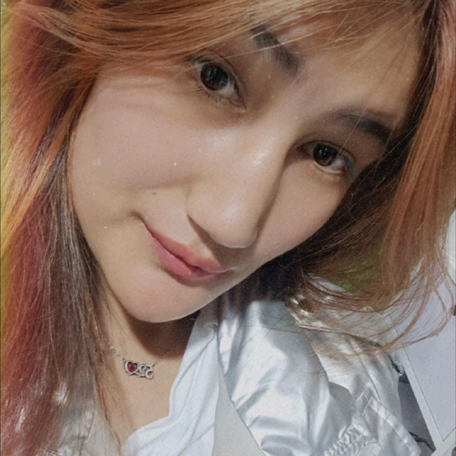 azatgul 化妆师👤