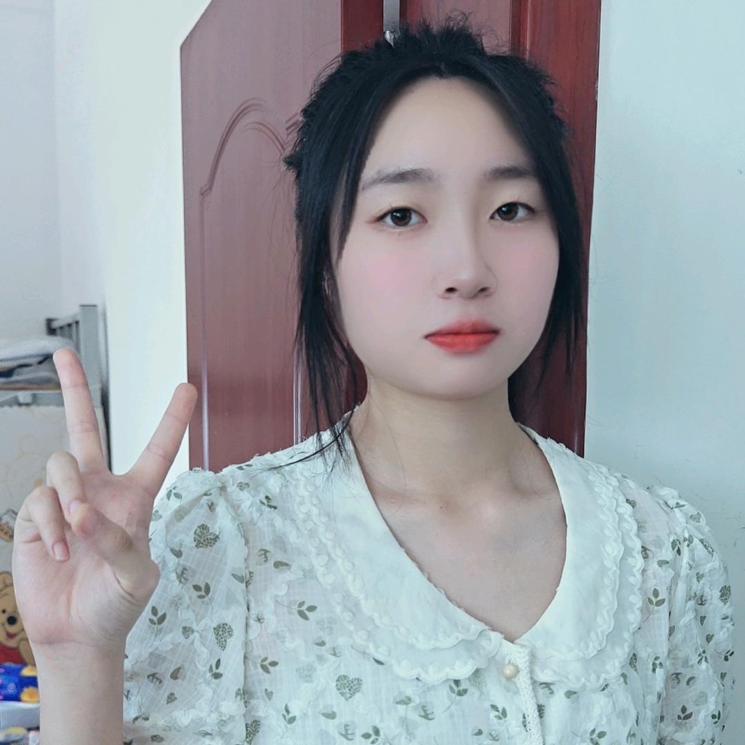 嫣然一笑
