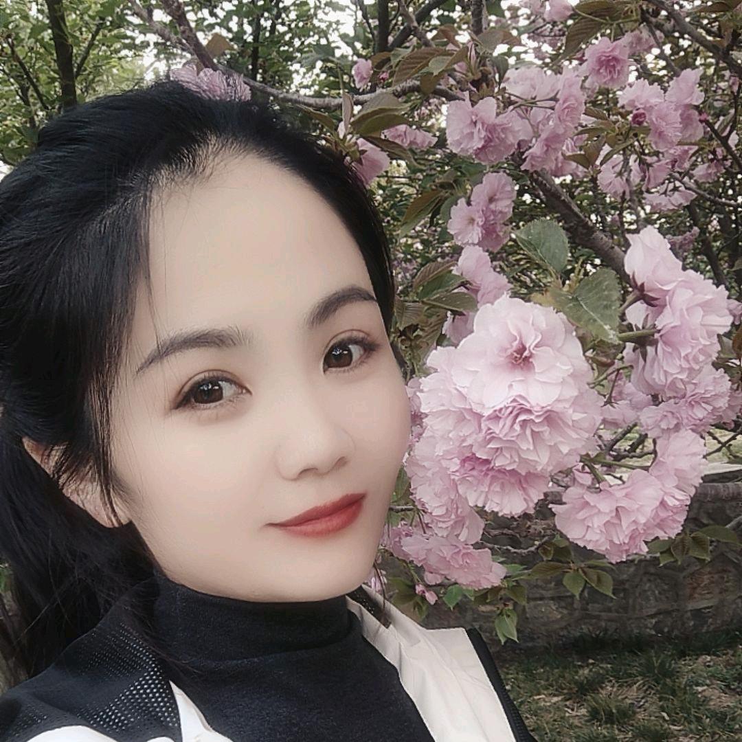 AA😀😀😀傻傻的开心😀😀😀