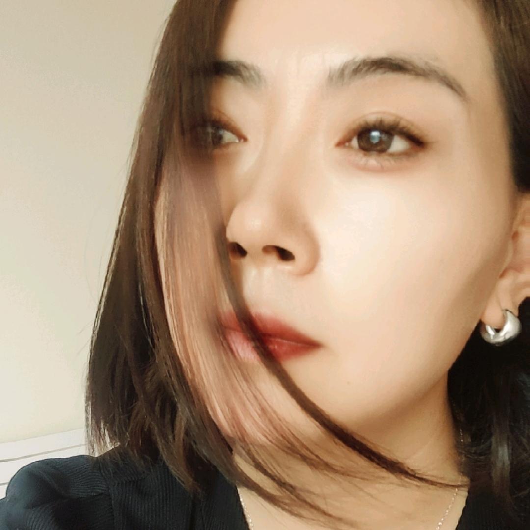 高  尚的高