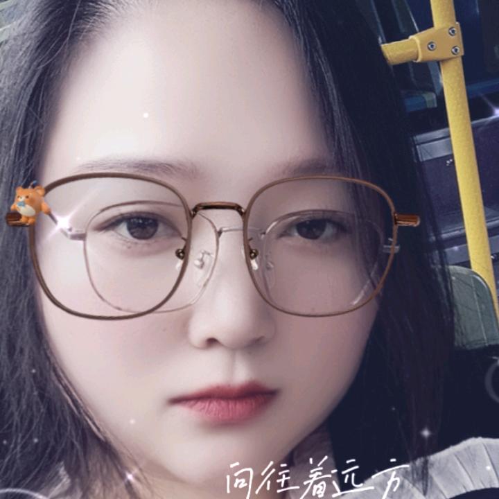 开心的水果