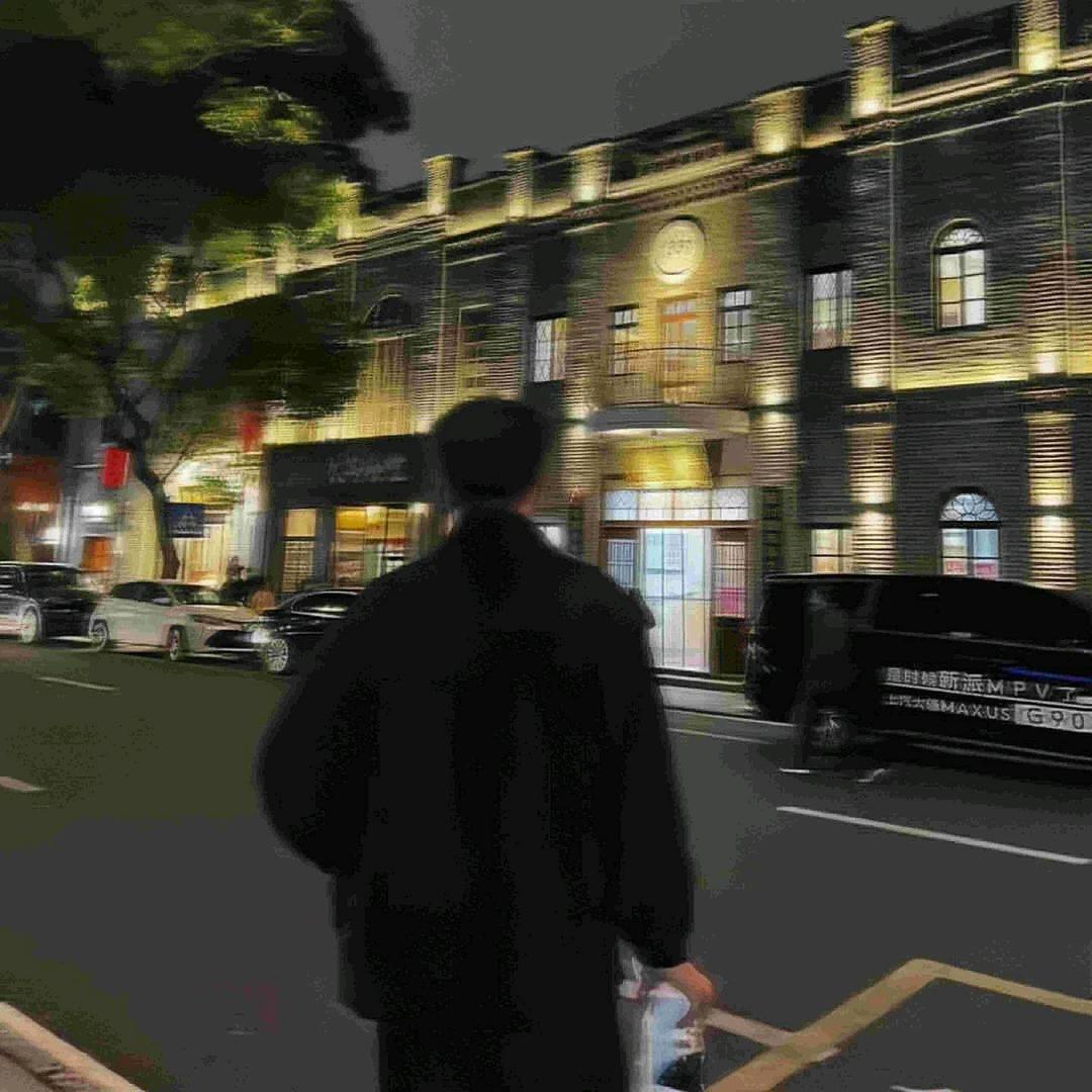 开驾校的小王💕