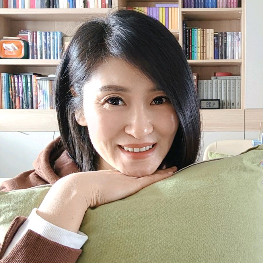 雯的帆（书在橱窗）