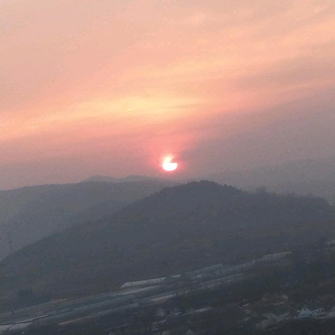 【郝】山【郝】水