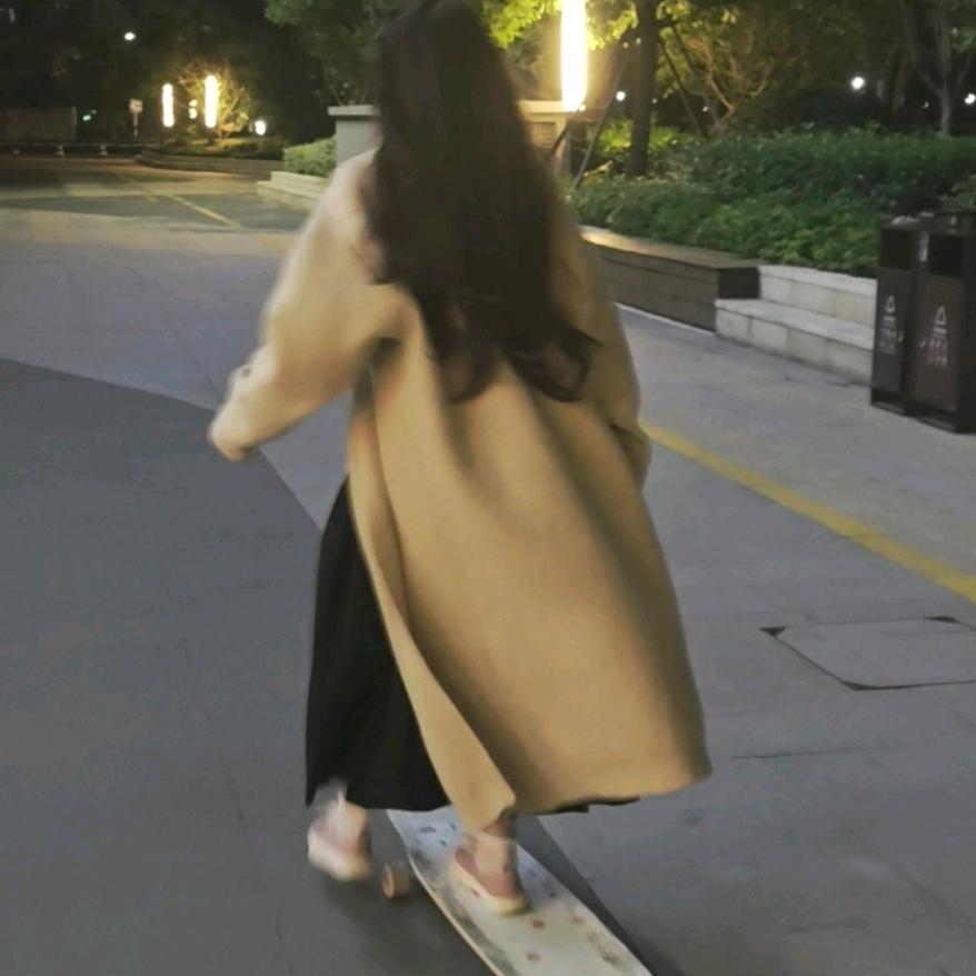 D熙仔不会尖翻头像