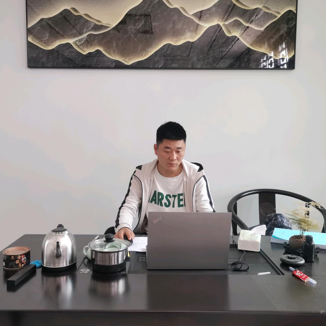 牧禾饲草（卖草小伙）（总部）