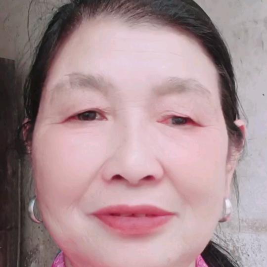 沐兮(ฅ>ω<*ฅ)
