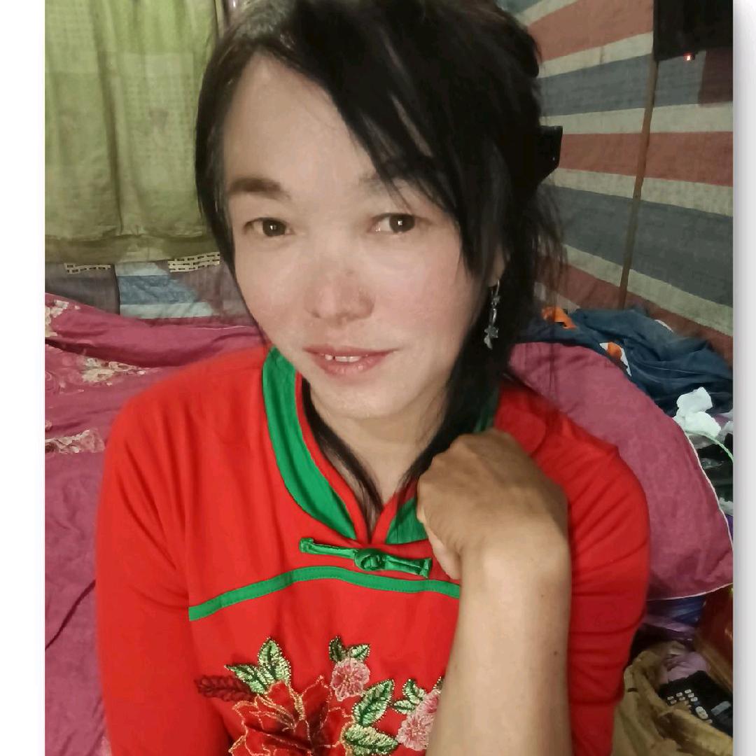 何翠林