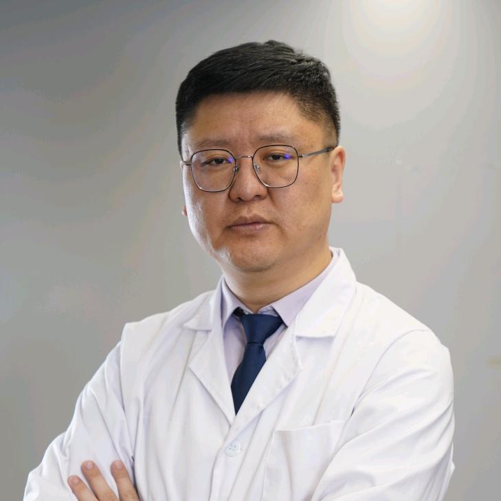 国家癌症中心中医科江正龙