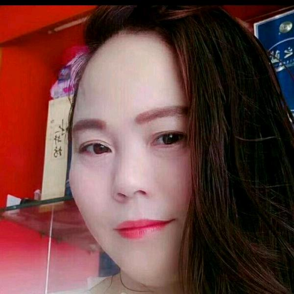 幸福和快乐一家人