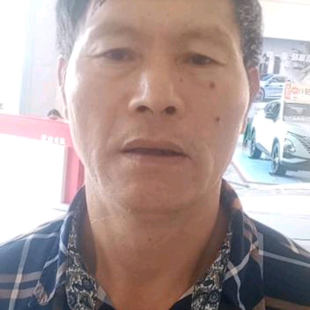 袁佐伟