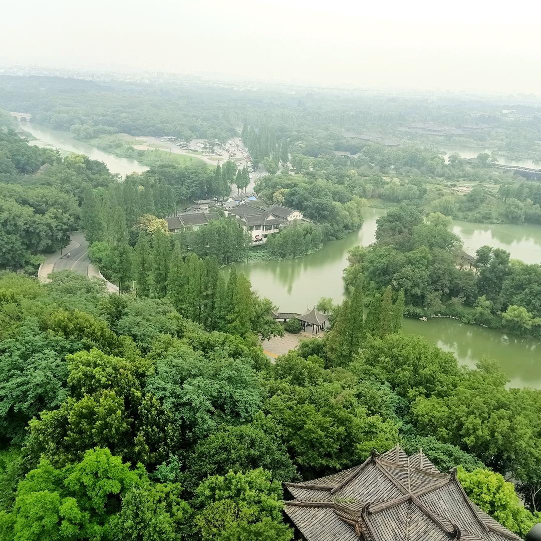 不求大富大贵只求一家人健康平安