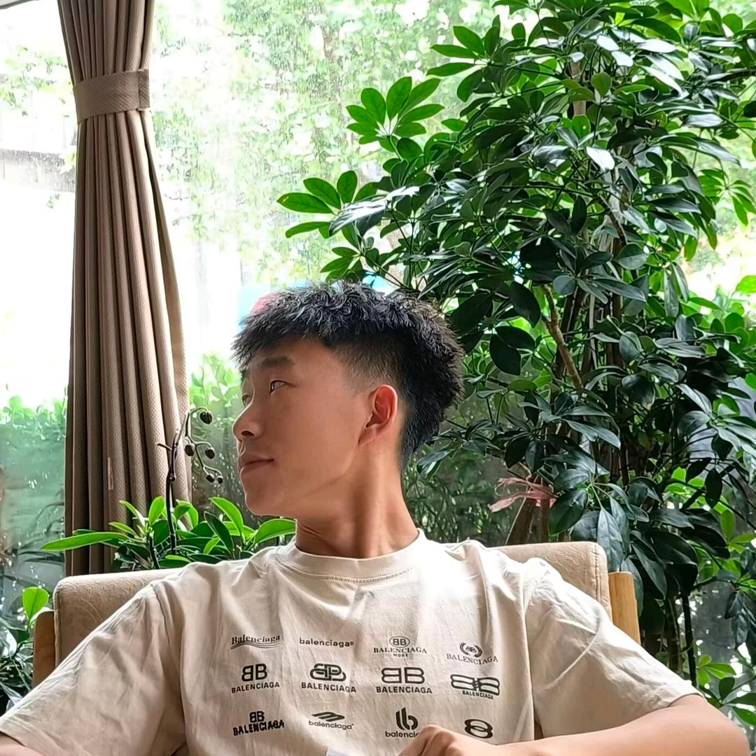 灯塔上的雾🌈