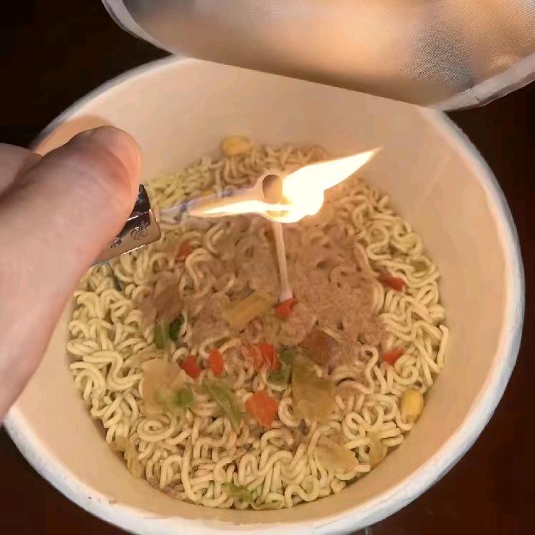 x6（爱吃泡面）