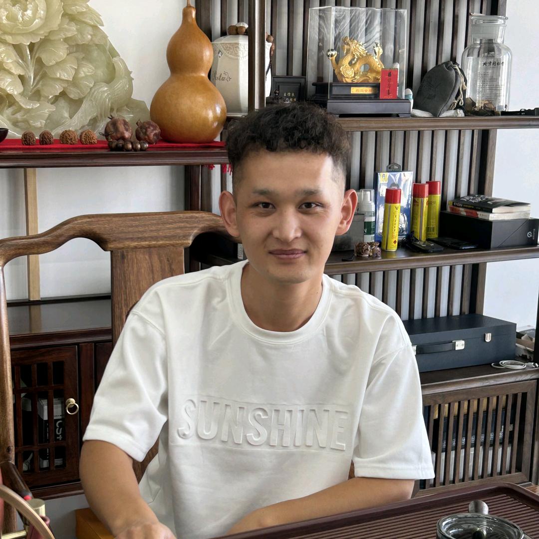 博子（霸道）酷路泽