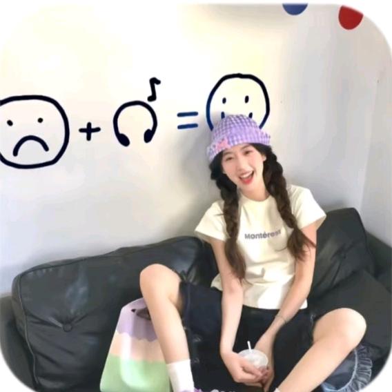 ᥫᩣLou ᰔᩚ࿐ᩚ