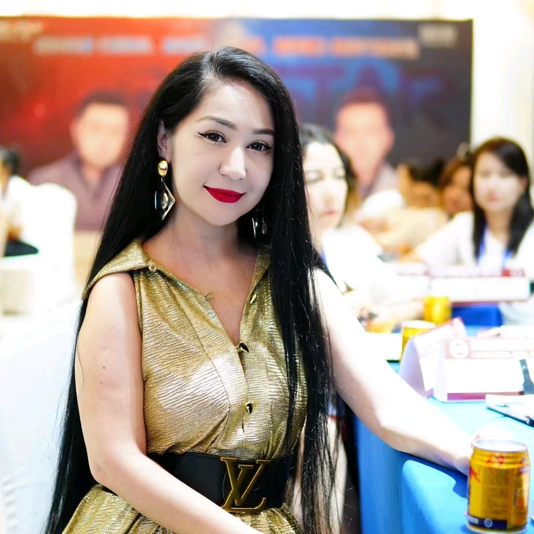 绿姑娘  专属授权后台