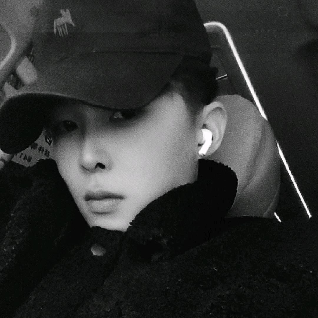 ネф̶ イω👻🔪