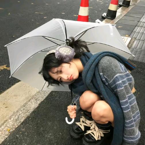 得鞥邓
