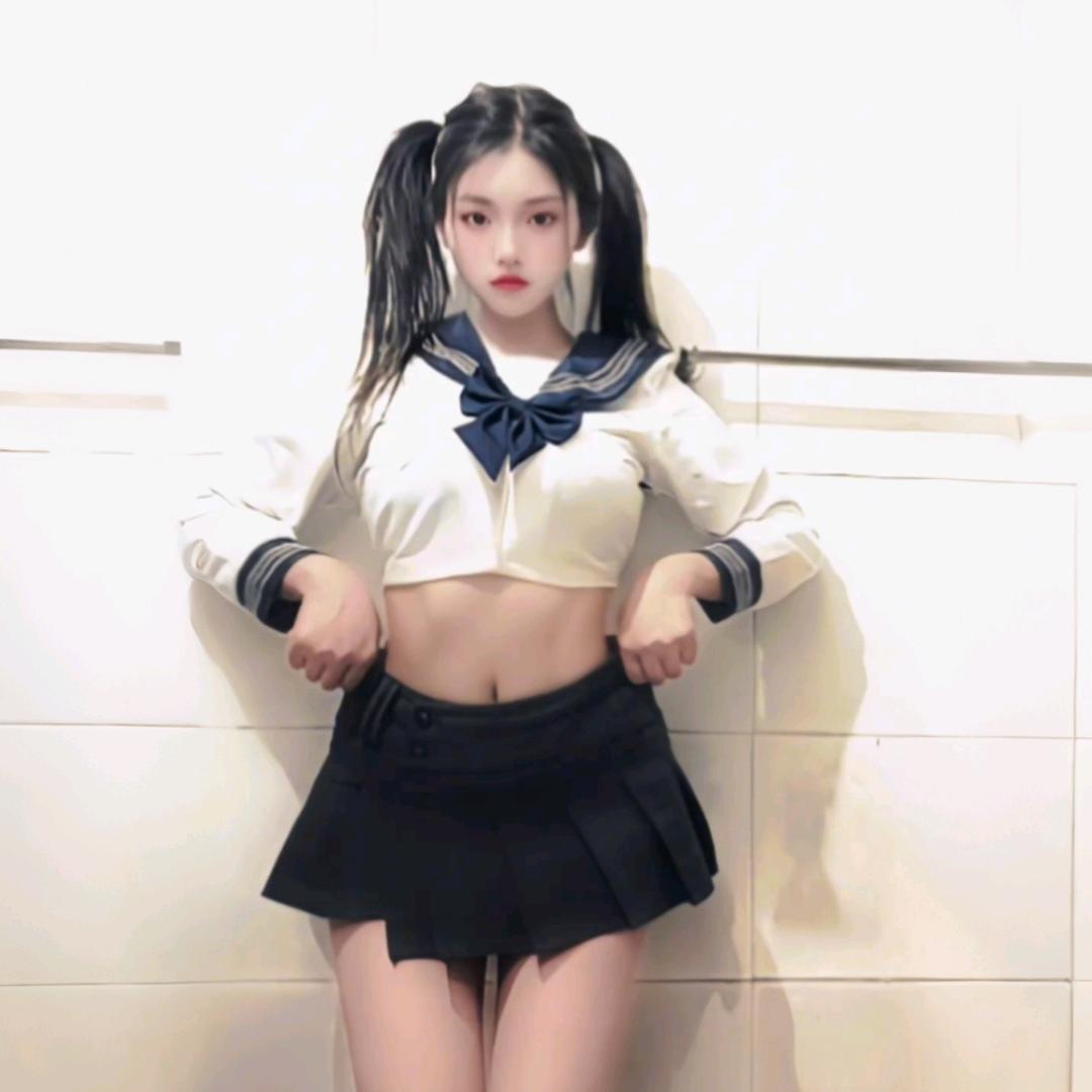 ❤️小桃子不讲Li