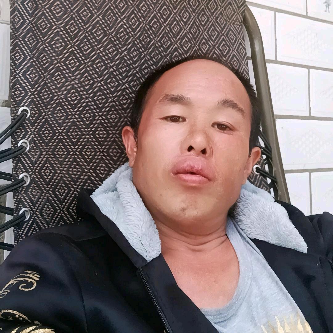 田庆方单身