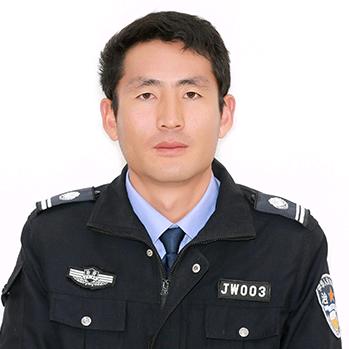 建伟考场李主任