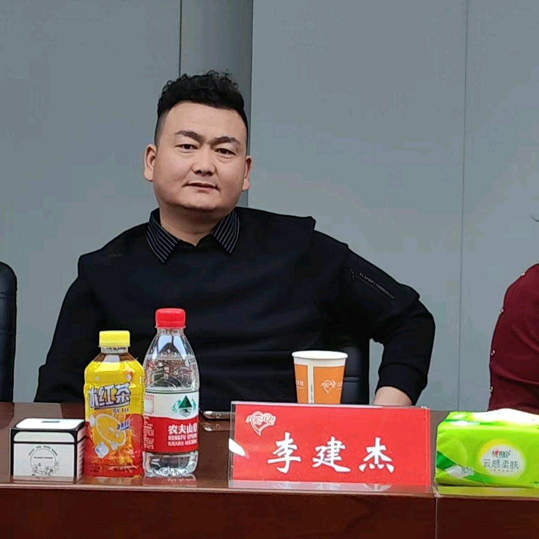 酒泉月嫂先生李老师