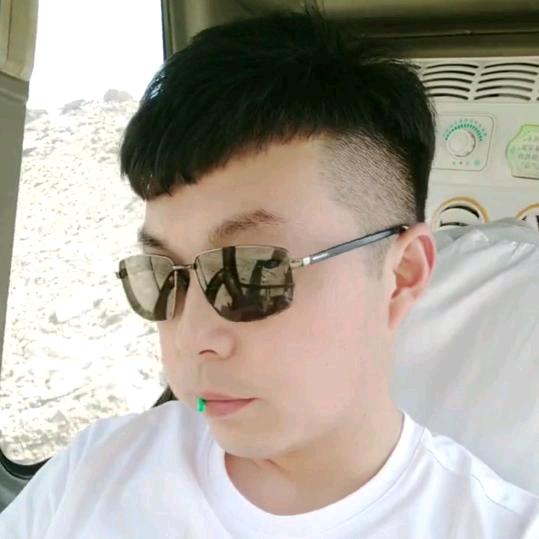 宁哥在中哈边境