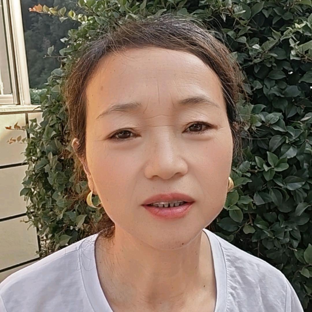 刘奶奶（每天晚上8点直播）