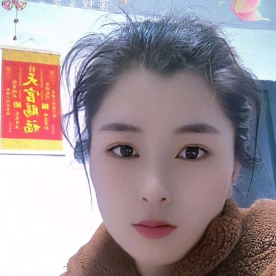 “（淼  淼）”