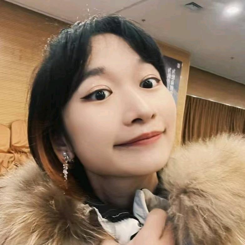 成都川科外国语学校 何老师