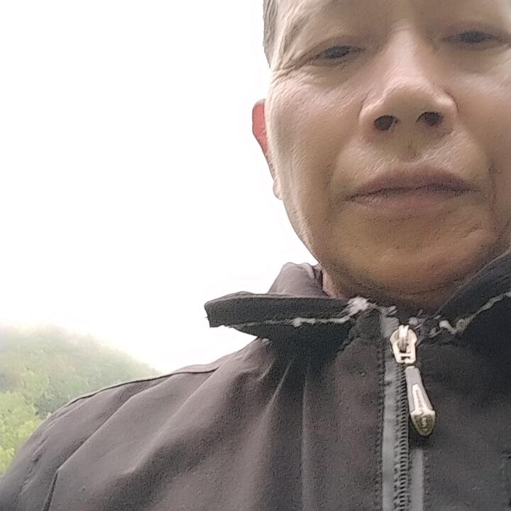 韩朝富