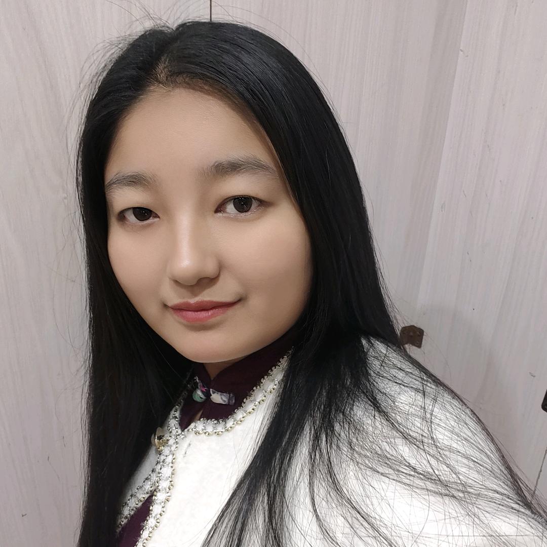 裴云兰