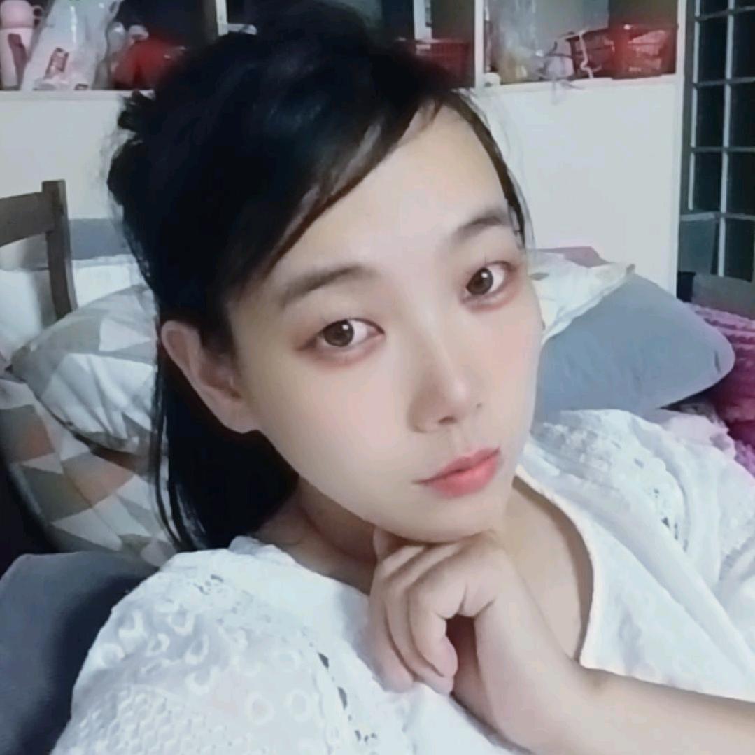 邱水伊人