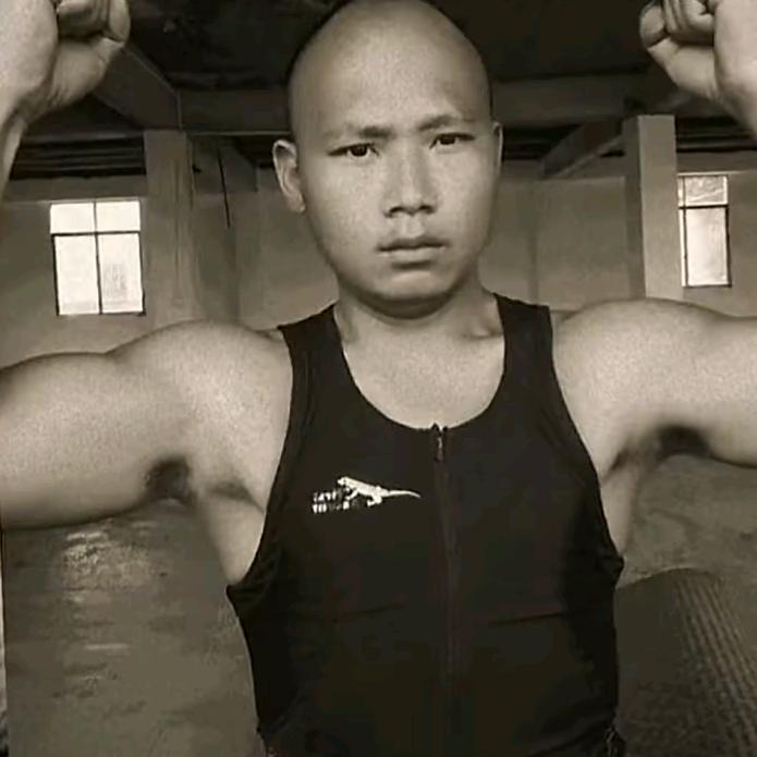 苗族彩虹连旧寨村