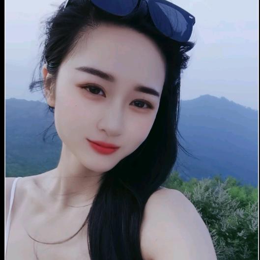 云 云💋💋
