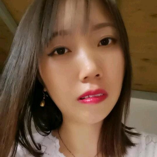 李小姨。