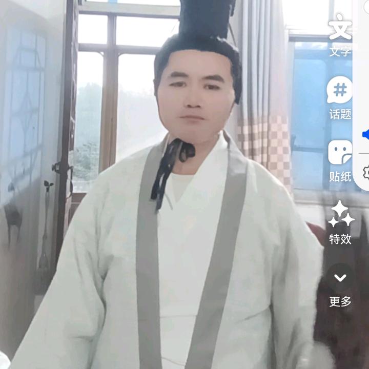 卧龙哥