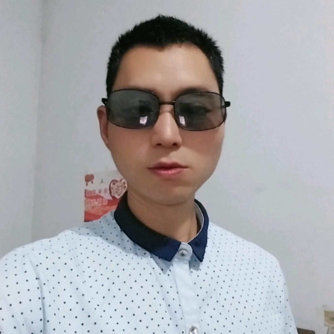 仓仓小崔