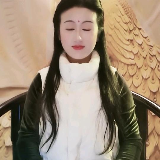 月亮姐姐🌙⭐